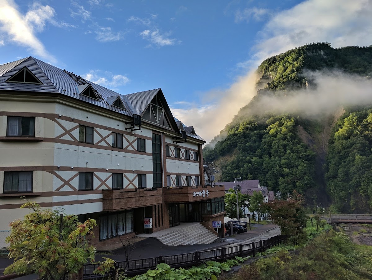 Night 1 — 層雲峡温泉 ホテル雲井 (Hotel Kumoi), Sounkyo Onsen — photo 7