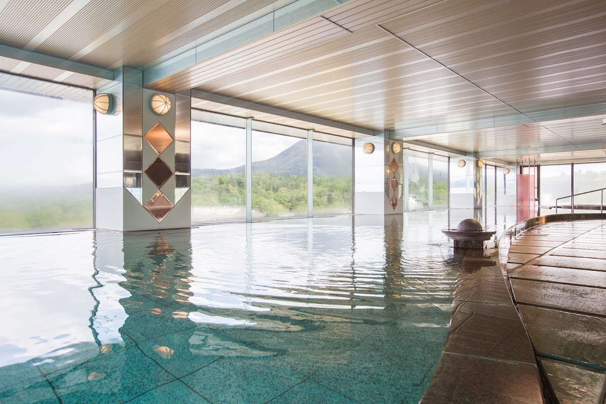 Night 8 — New Akan Hotel, Akanko Onsen — photo 3